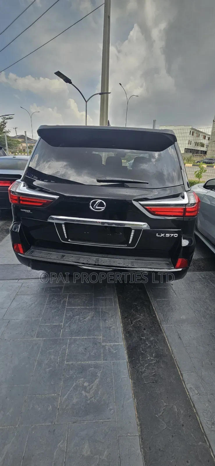 Lexus LX 2018 Black