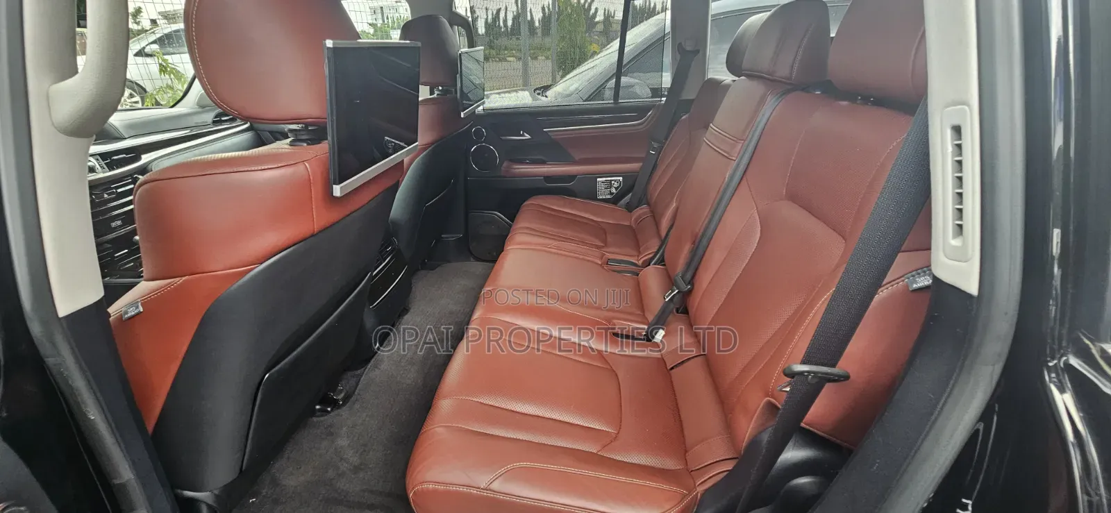 Lexus LX 2018 Black