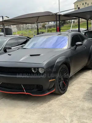 Dodge Challenger 2018 Black