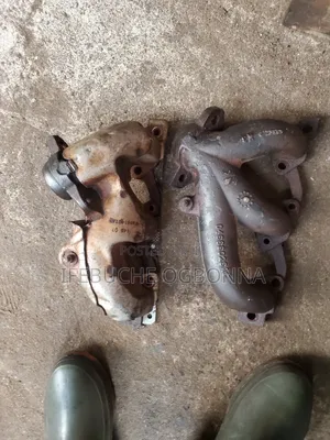 Exhaust Manifold Jeep Wrangler 3.8L 2010
