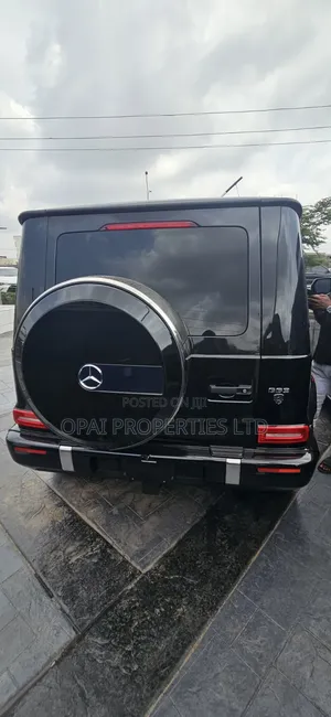 New Mercedes-Benz G-Class 2025 Black