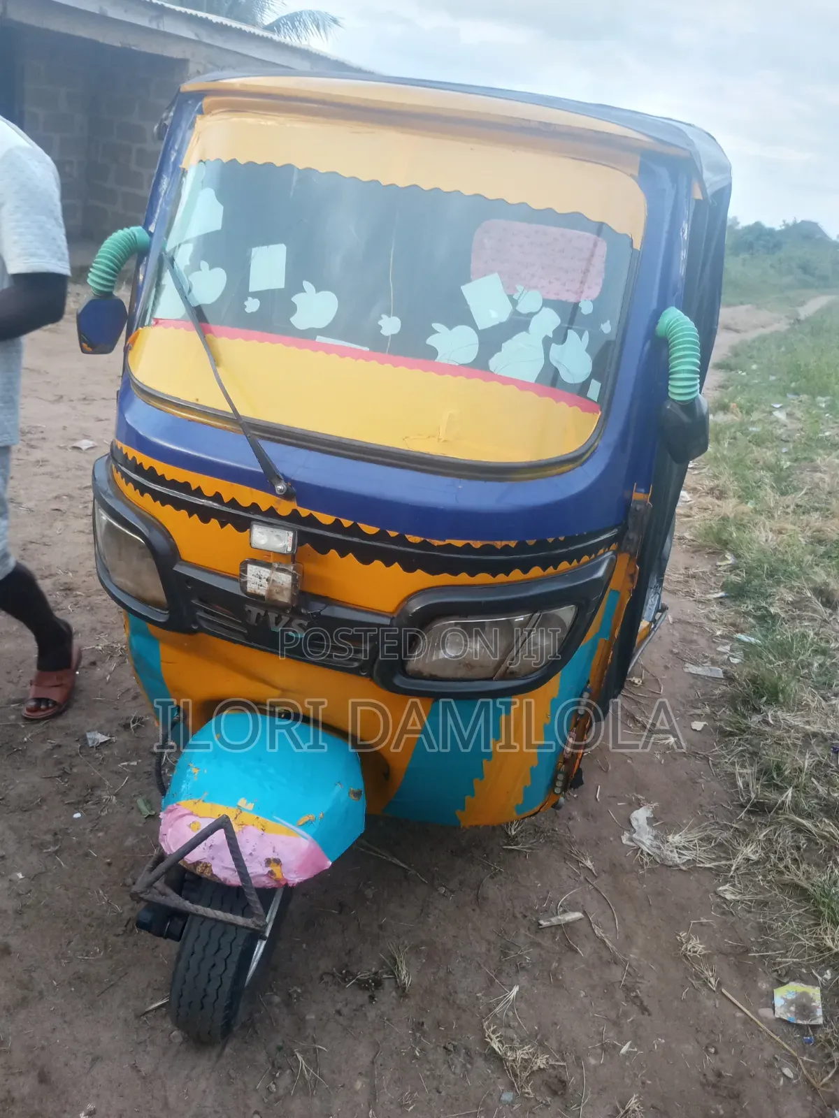 Tricycle 2018 Yellow