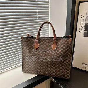 Totehandbag
