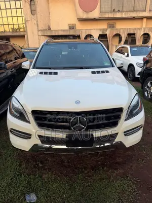 Mercedes-Benz M Class 2015 White