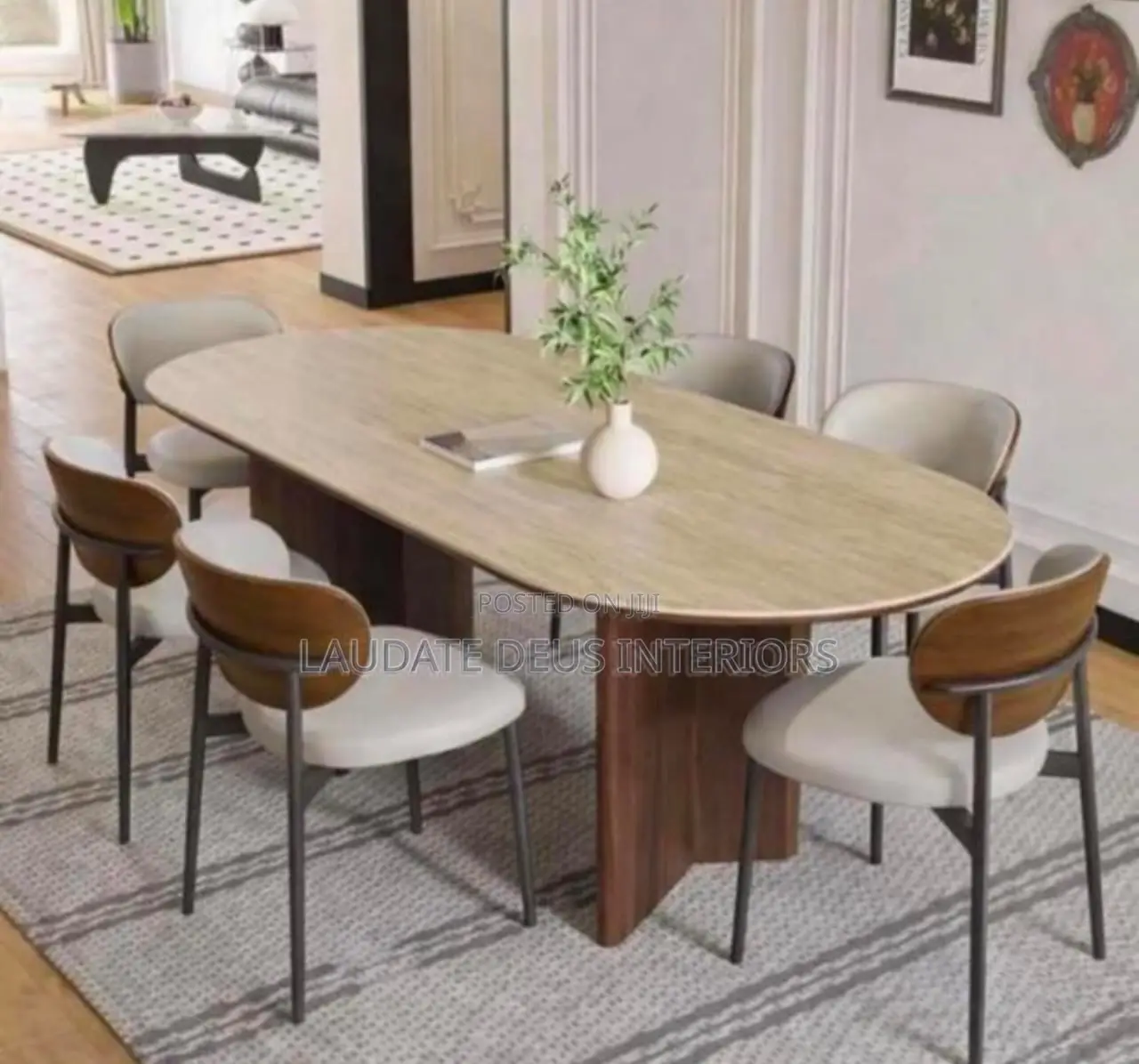 Exquisite 6 Sitters Marble Top Dining Table