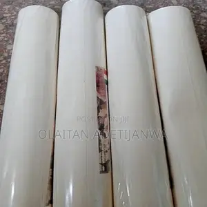 Luxurious Matte Nonwoven Wallpaper