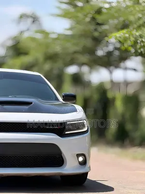 Dodge Charger 2018 White