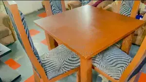 Neatly Used Dining Set