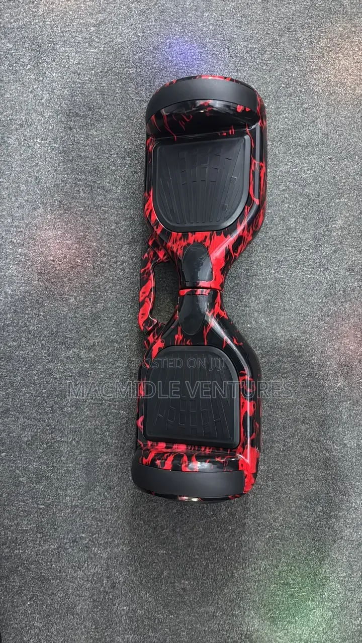Brand New Hoverboard With Bluetooth Speakers and Light