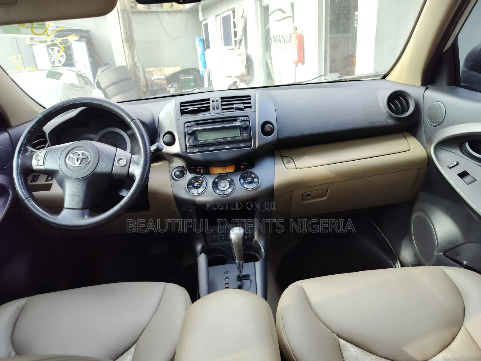 Toyota RAV4 3.5 Limited 2012 White