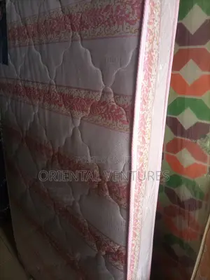 4 1⁄2*8 Inches Green Earth Semi Orthopedic Mattress