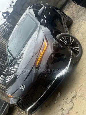 Toyota Venza XLE 2022 Black
