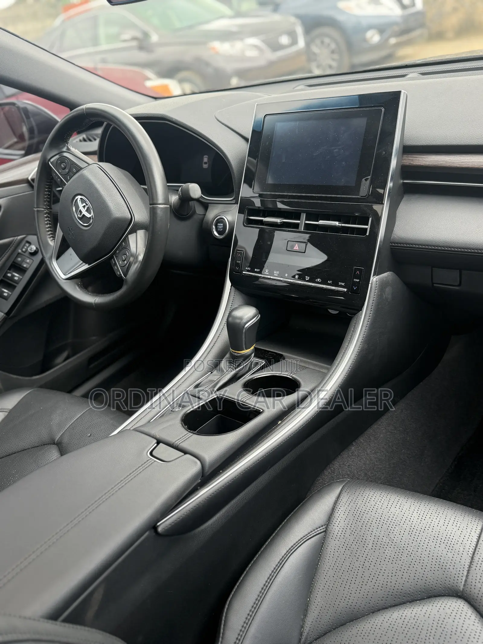 Toyota Avalon 2024 Black