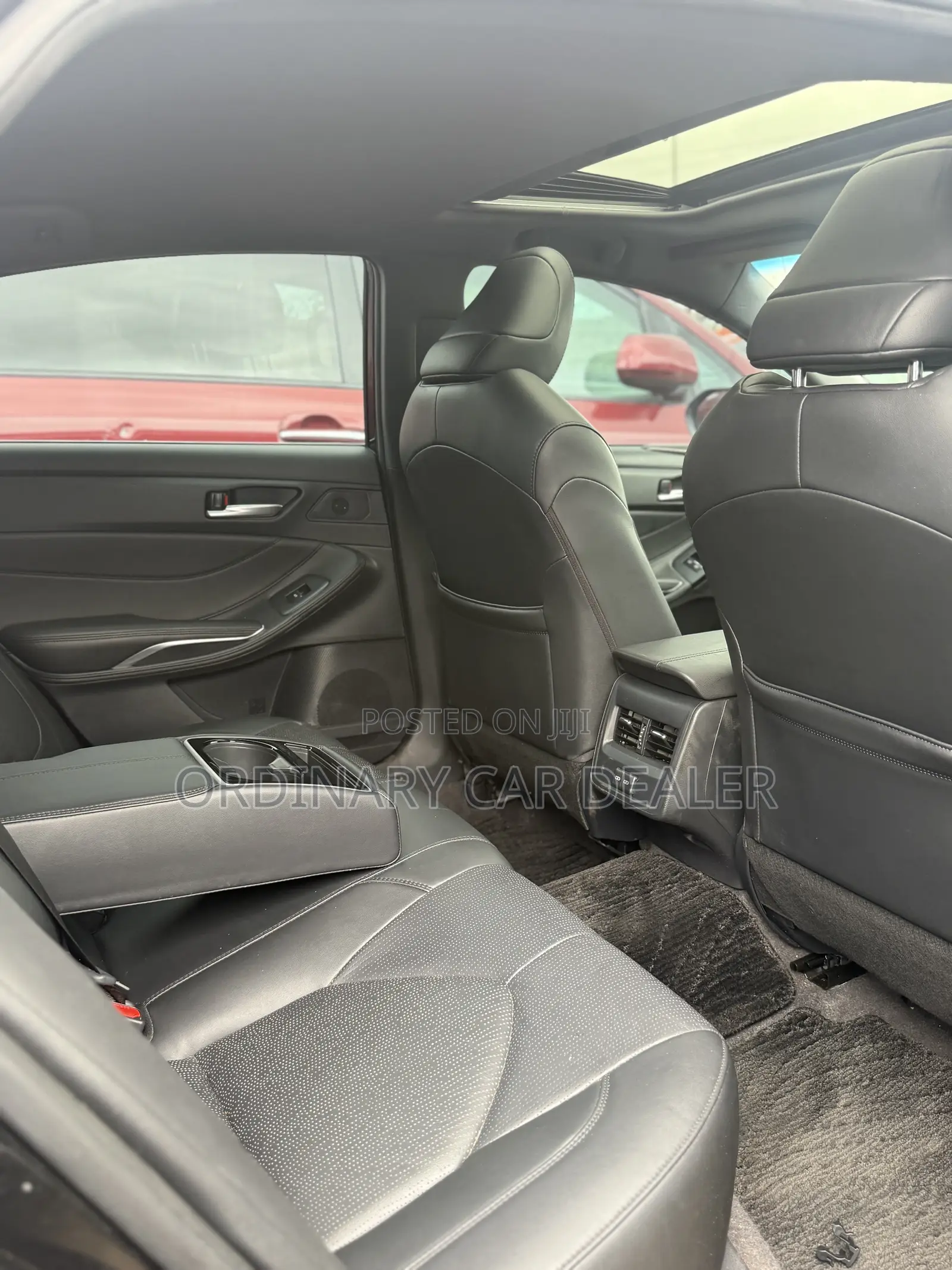 Toyota Avalon 2024 Black