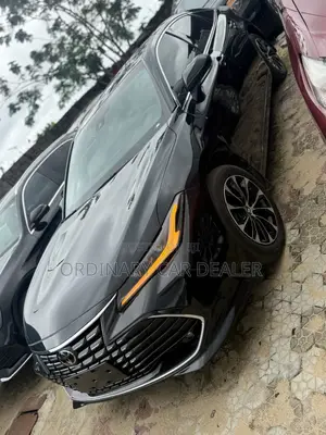 Toyota Avalon 2024 Black
