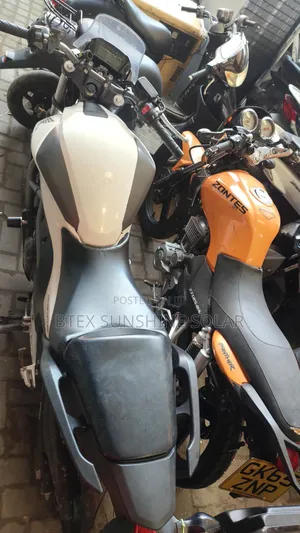Honda CBX 2022 White