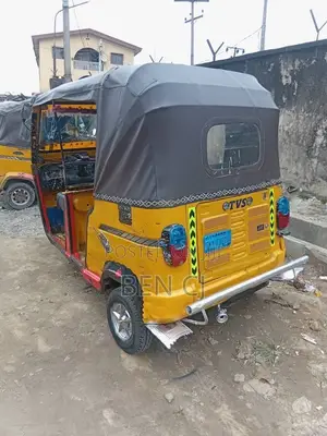 TVS King Deluxe Plus iTouch Start 2024 Yellow