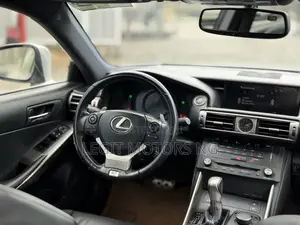 Lexus IS 250 2015 Silver