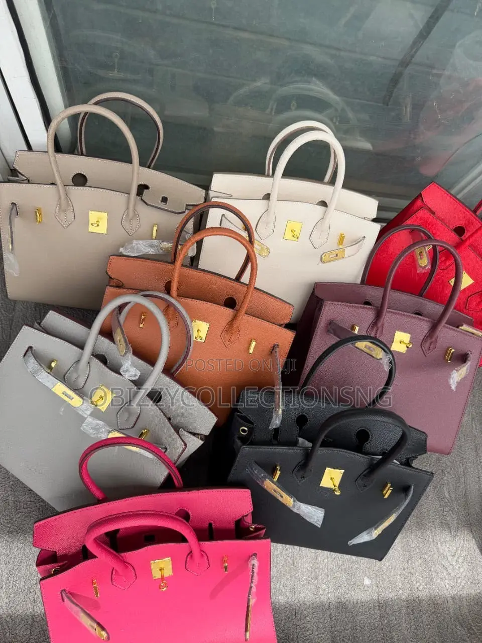 Luxury Hermes Leather Bag Size: 30cm
