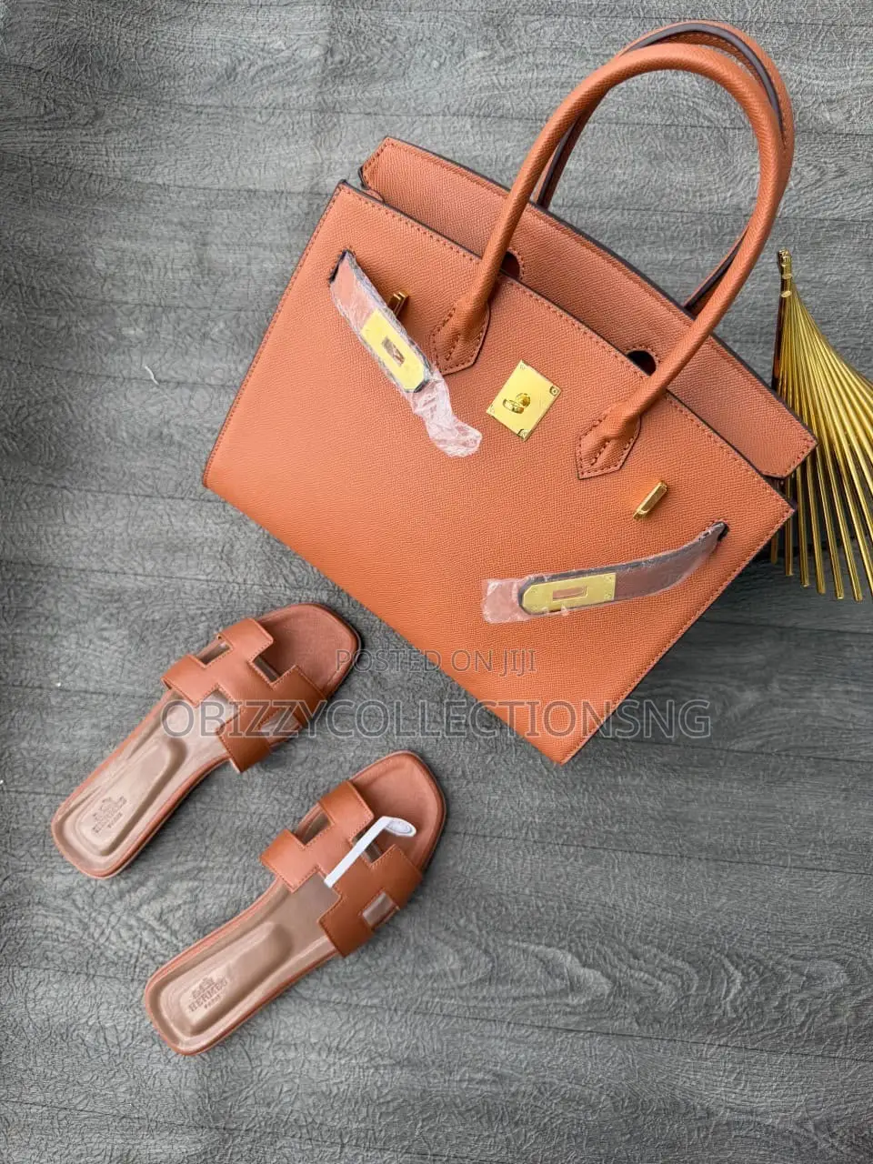 Luxury Hermes Leather Bag Size: 30cm