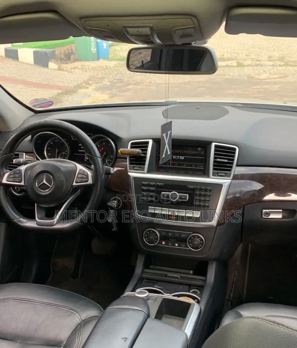 Mercedes-Benz M Class 2014 Silver