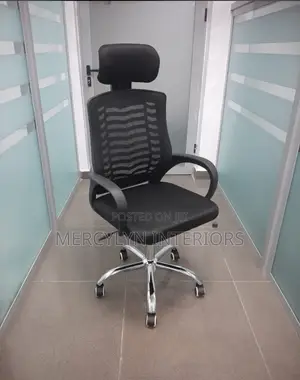 Mesh Chair With Headrest