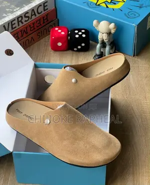 FDCP Zydpxc Premium Suede Mule Clogs