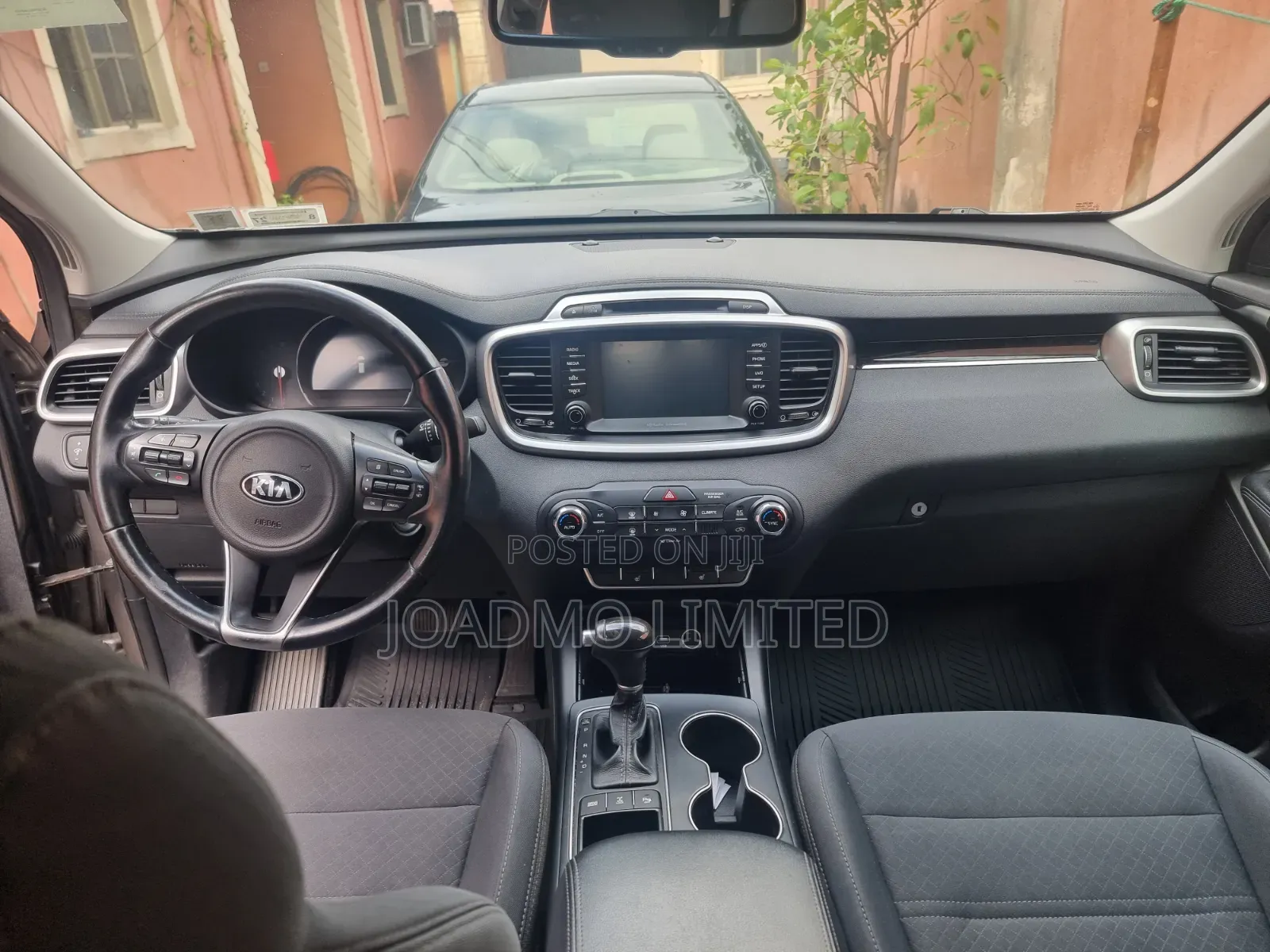 Kia Sorento 4dr SUV 2016 Gray