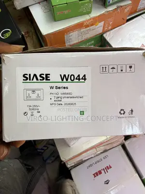 2-Gang Universal Switched Wall Socket