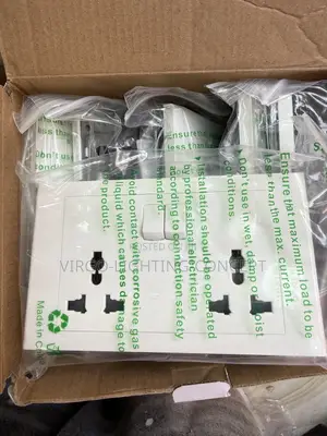 2-Gang Universal Switched Wall Socket