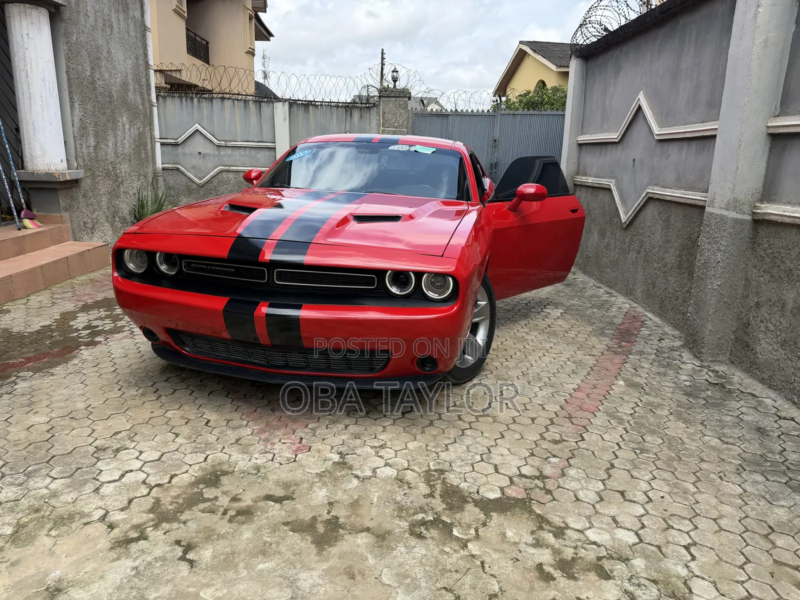 Dodge Challenger 2017 Red