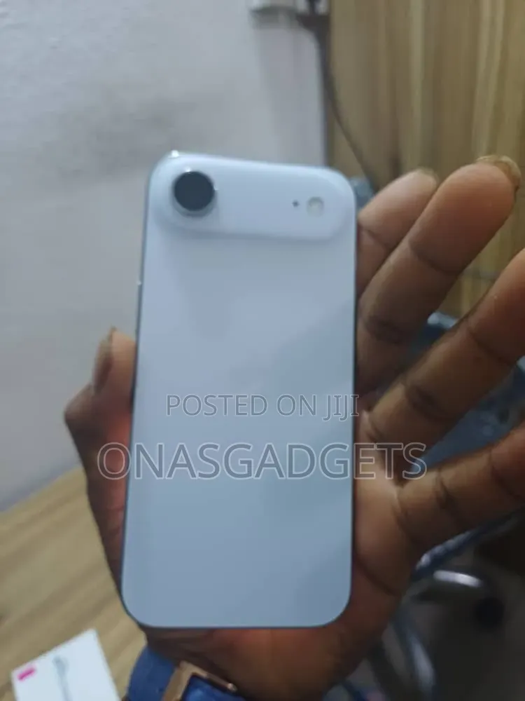 Apple iPhone Air 256 GB White