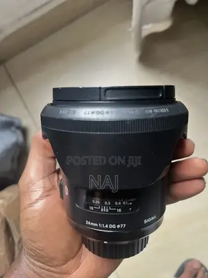 Sigma 24mm Lens