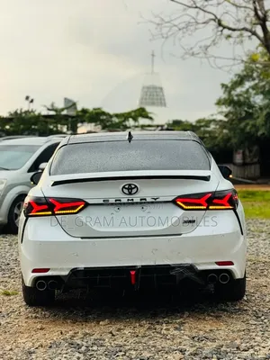 Toyota Camry XSE V6 FWD (3.5L 6cyl 8AM) 2018 White