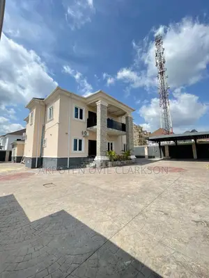 5bdrm Duplex in Asokoro for rent