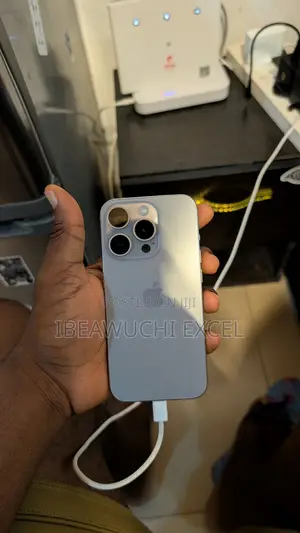 Apple iPhone 15 Pro 256 GB White