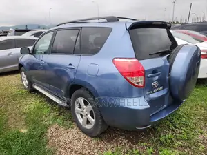 Toyota RAV4 2008 Blue