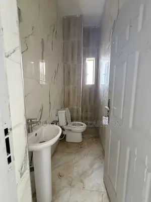 3bdrm Apartment in Wuye for rent