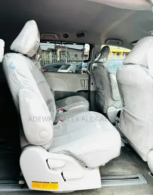 Toyota Sienna 2014 Gray