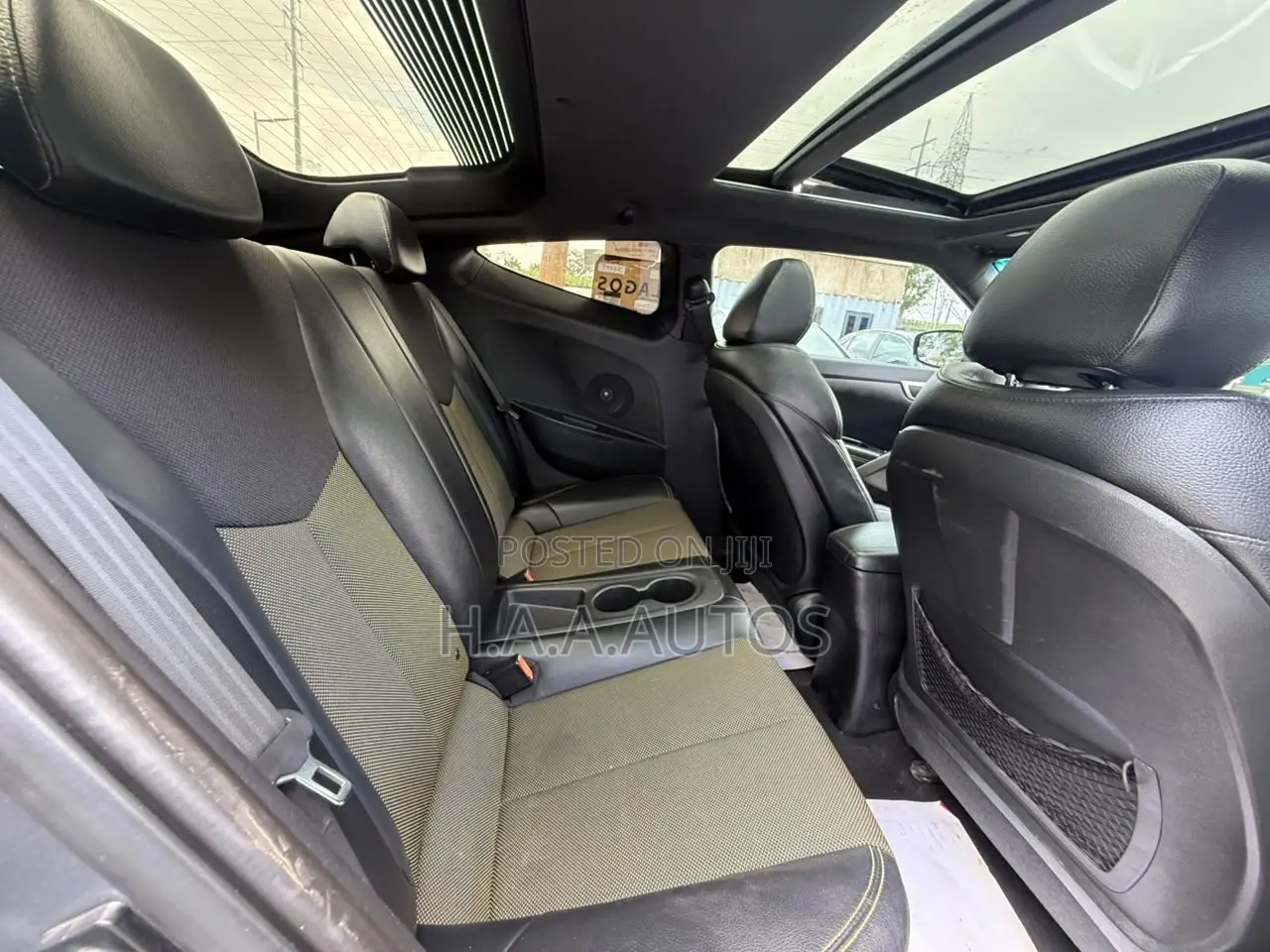 Hyundai Veloster Base 2016 Gray