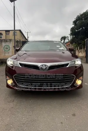 Toyota Avalon Limited 4dr Sedan (3.5L 6cyl 6A) 2015 Burgundy