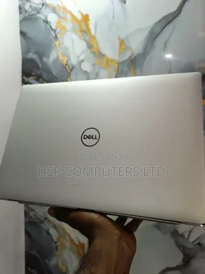 Laptop Dell Precision 5530 16GB Intel Core i9 SSD 256GB