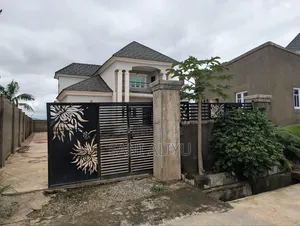 4bdrm Penthouse in Police Estate, Karsana for sale