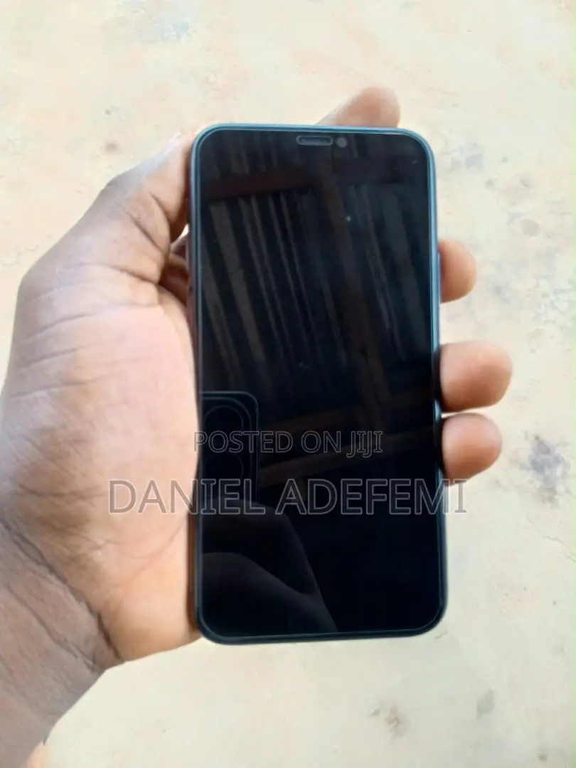 Apple iPhone 11 Pro 64 GB Black