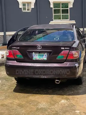 Lexus ES 330 Sedan 2004 Beige