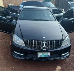 Mercedes-Benz C300 2013 Black