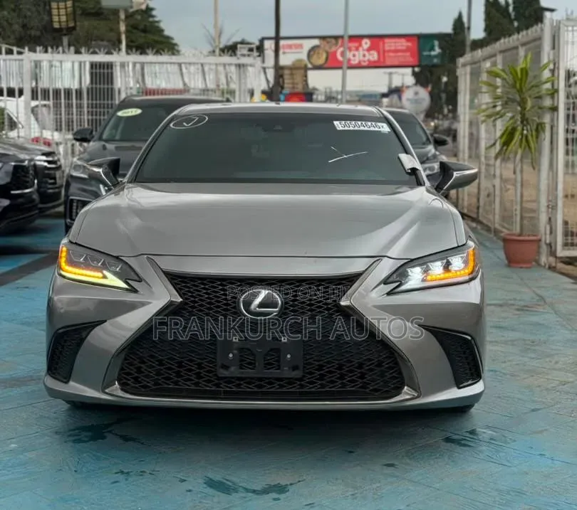 Lexus ES 2020 Teal