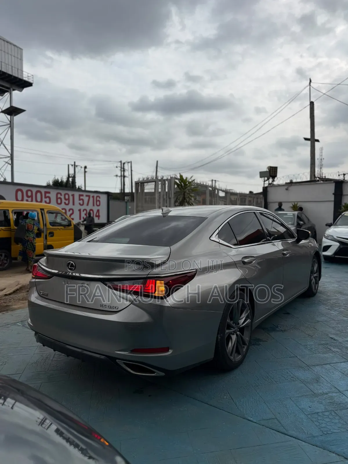 Lexus ES 2020 Teal