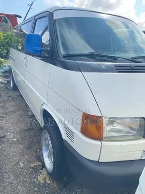 Volkswagen Transporter 2002 White