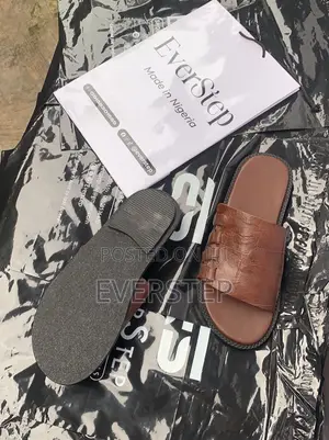 Men’s Slide